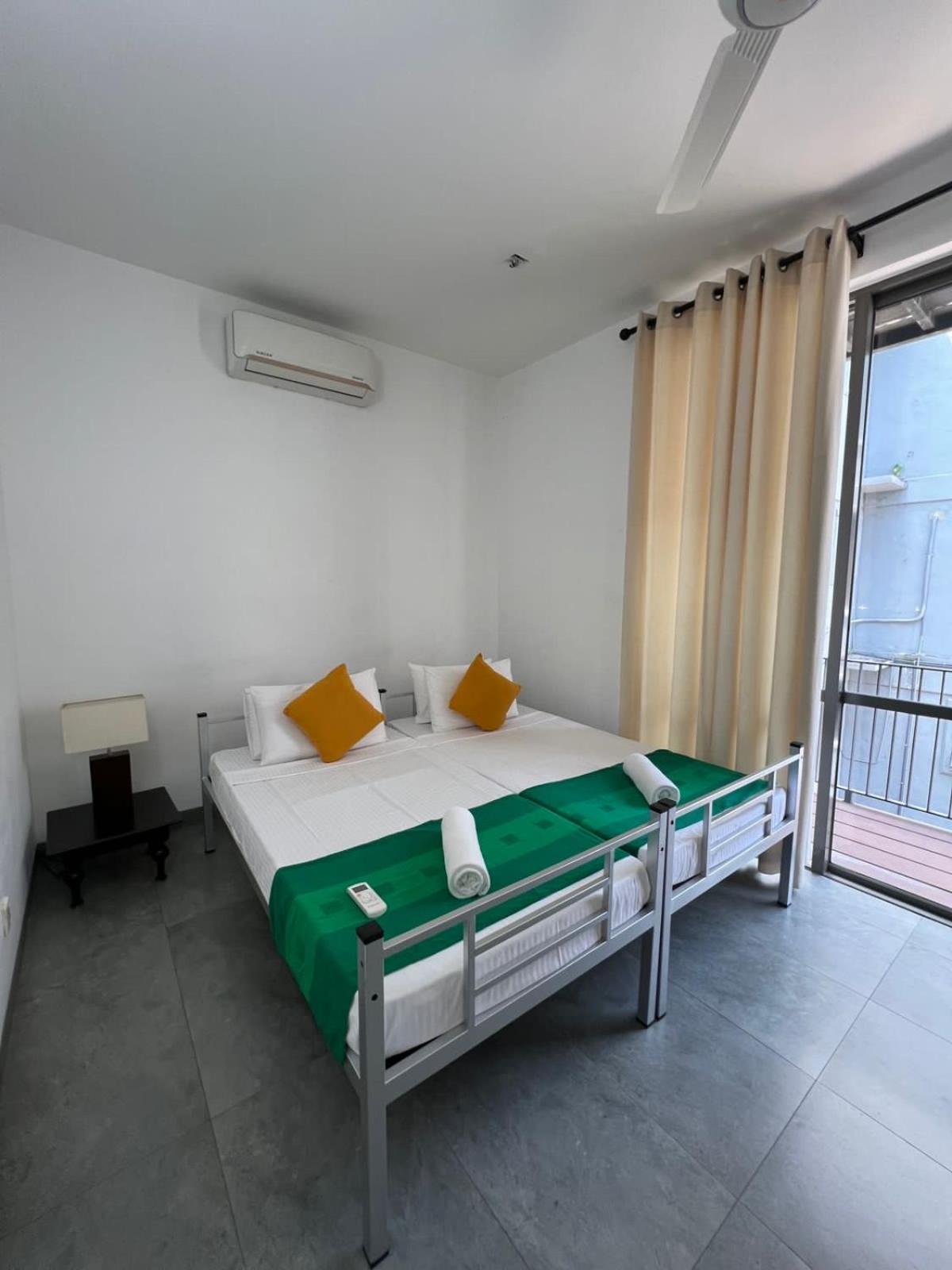 Vibe Hostels Colombo Exteriör bild